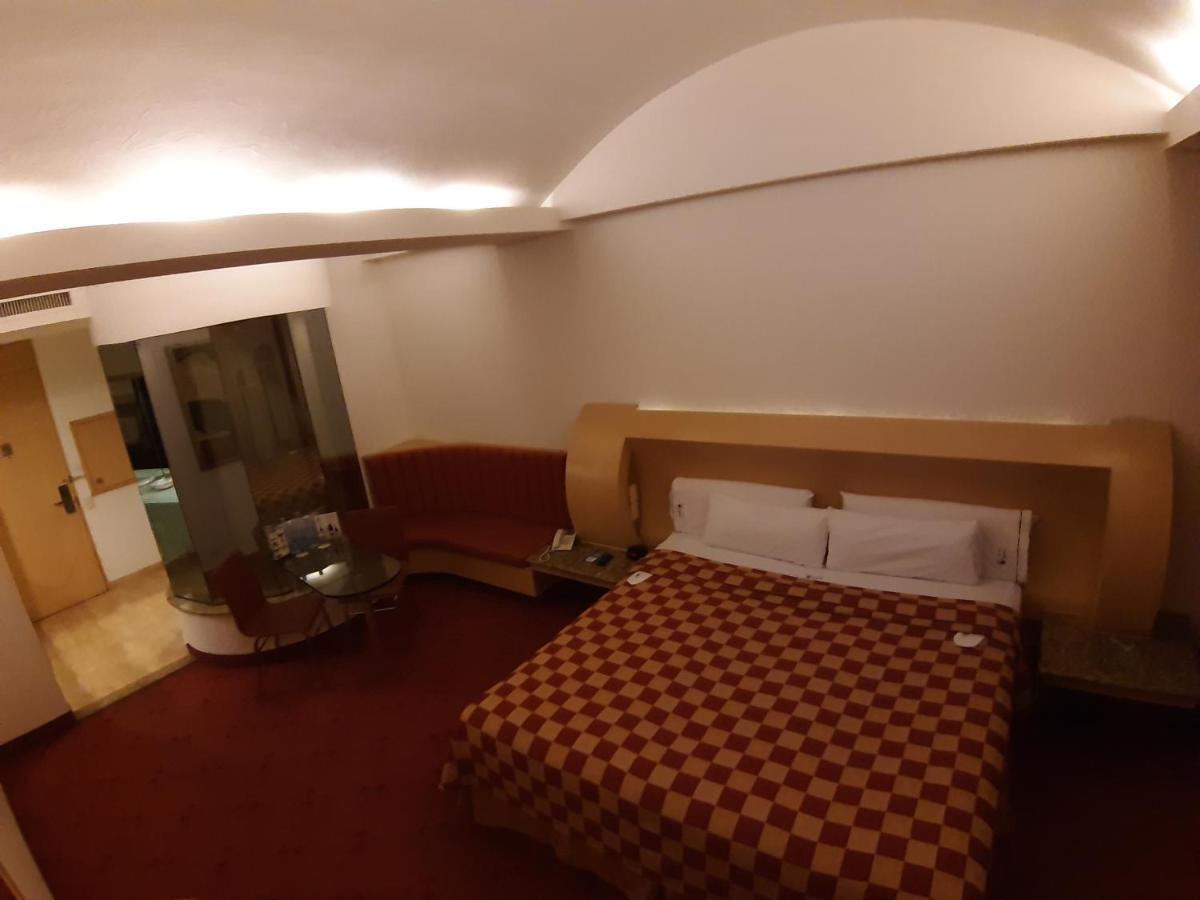 Auto Hotel Legaria Mexico City Ngoại thất bức ảnh